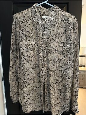 Equipment Snake-Print Silk Shirt in Beige and Black